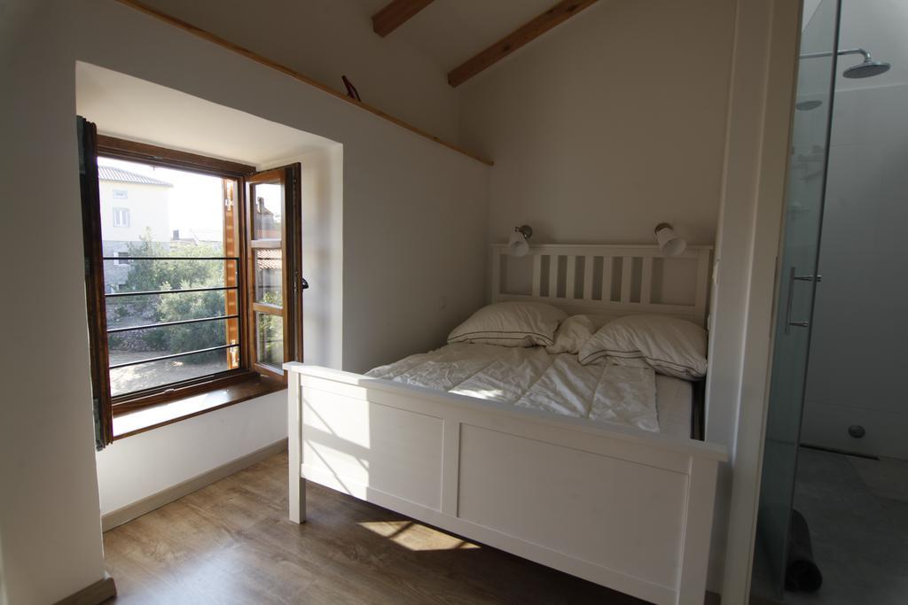 Holiday Home Kuca Na Moru Kornić Eksteriør bilde